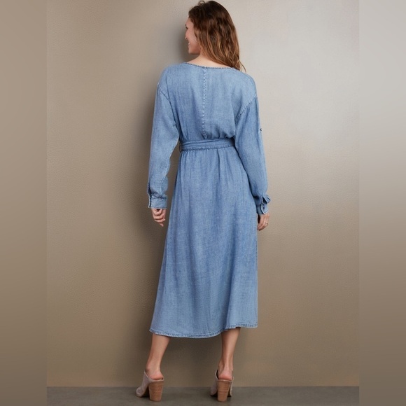 Wash Lab Crossover Dress in Circle Blue. Size XS - Picture 2 of 9